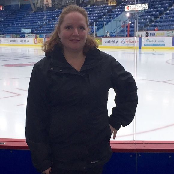 Meet your Posher, Angela - Picture 1 of 1